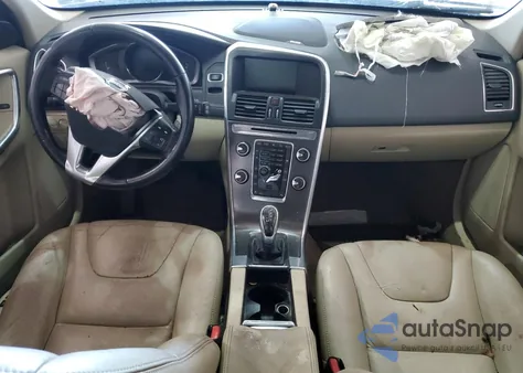 2015 Volvo Xc60 T6 Platinum z USA, uszkodzony, nr VIN YV4902RD5F2622757